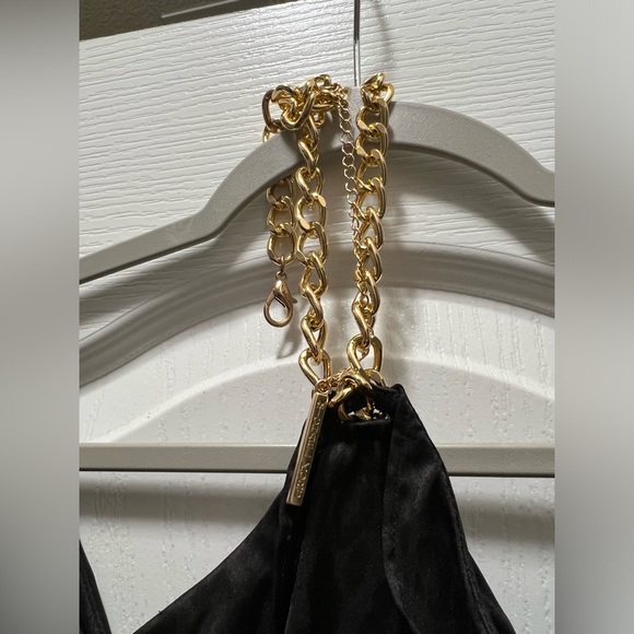 MK off the shoulder dress with necklace included - Picture 2 of 4